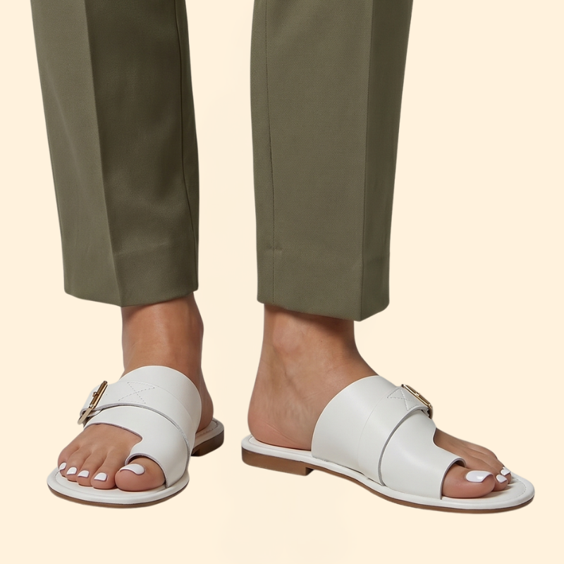 Women’s Slide Sandals with Toe Loop