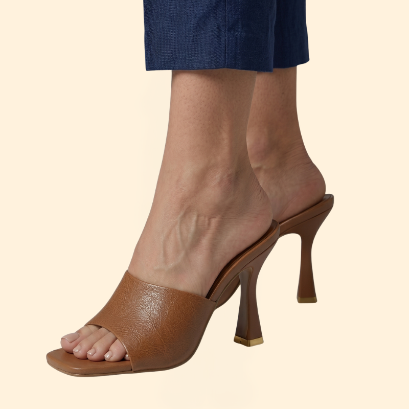 Women’s Slip-on Heels with Textured Finish