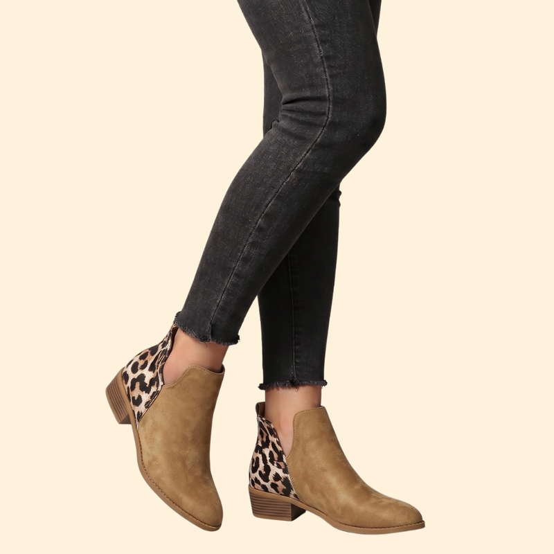 Women’s Suede Boots with Zipper