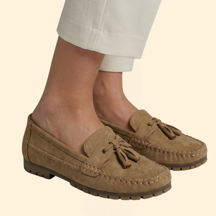 Women’s Suede Loafers with Textured Rubber Sole