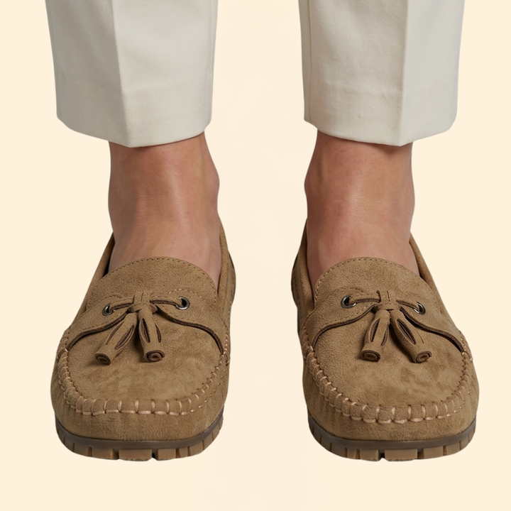 Women’s Suede Loafers with Textured Rubber Sole