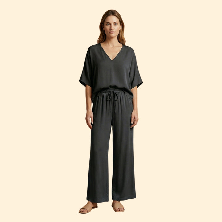 Women’s Two-Piece Set with Drawstring