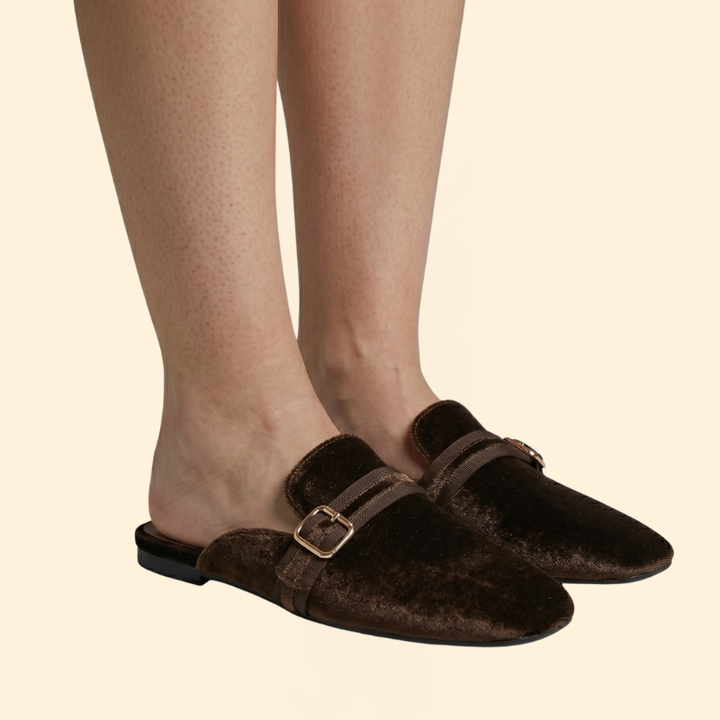 Women’s Velvet Slippers with Buckle