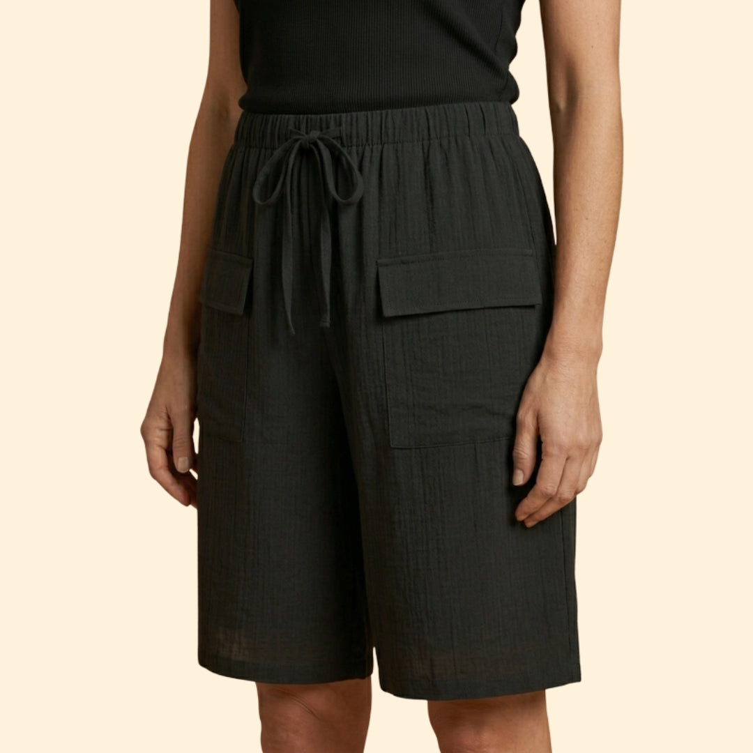 Women’s Wide Leg Shorts with Cargo Pockets
