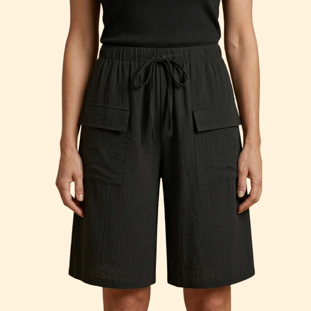 Women’s Wide Leg Shorts with Cargo Pockets