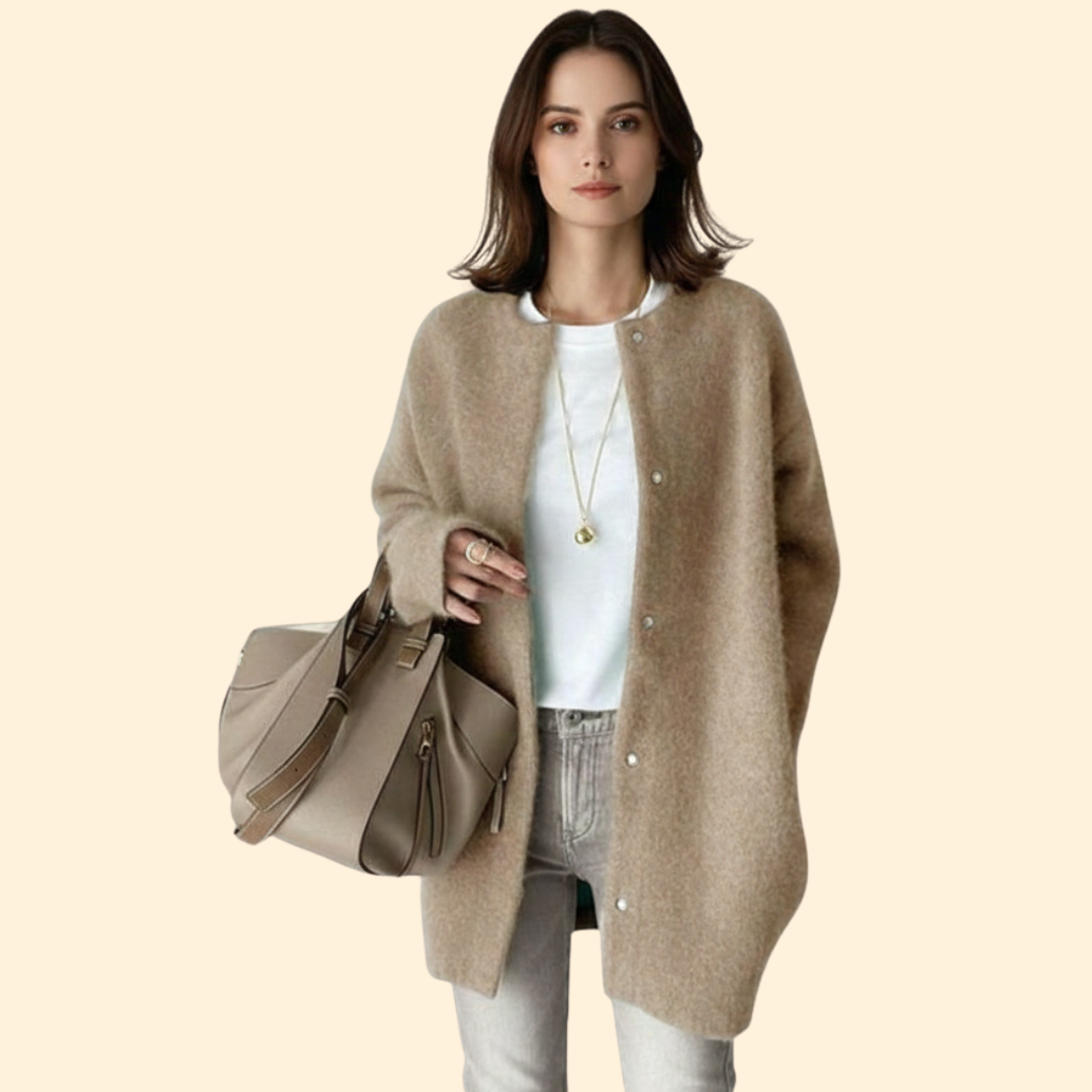 Women’s Coat with Round Neckline