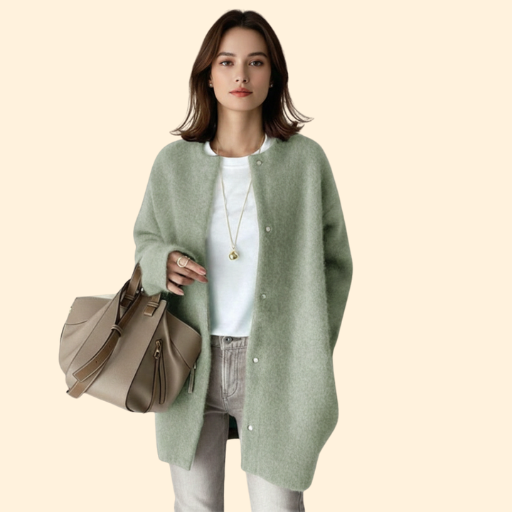 Women’s Coat with Round Neckline