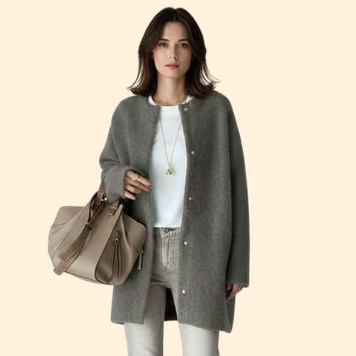 Women’s Coat with Round Neckline