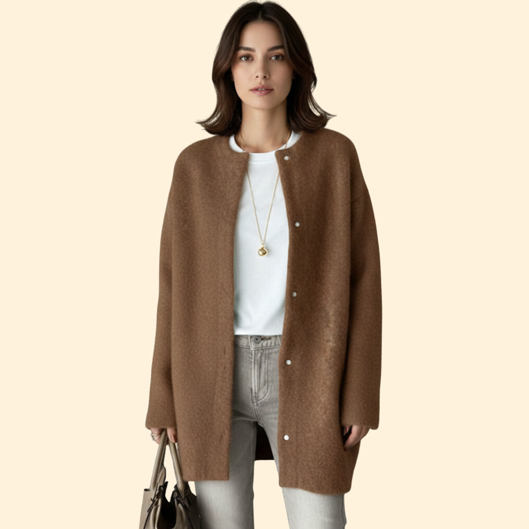Women’s Coat with Round Neckline